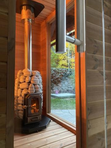 HUUM Sauna Wood Stove Chimney Set, Thru - Ceiling - The Sauna Solution